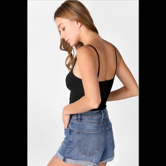 New Black Super Comfortable Relaxed Fit Ribbed Crop Top - Picture 3 of 4